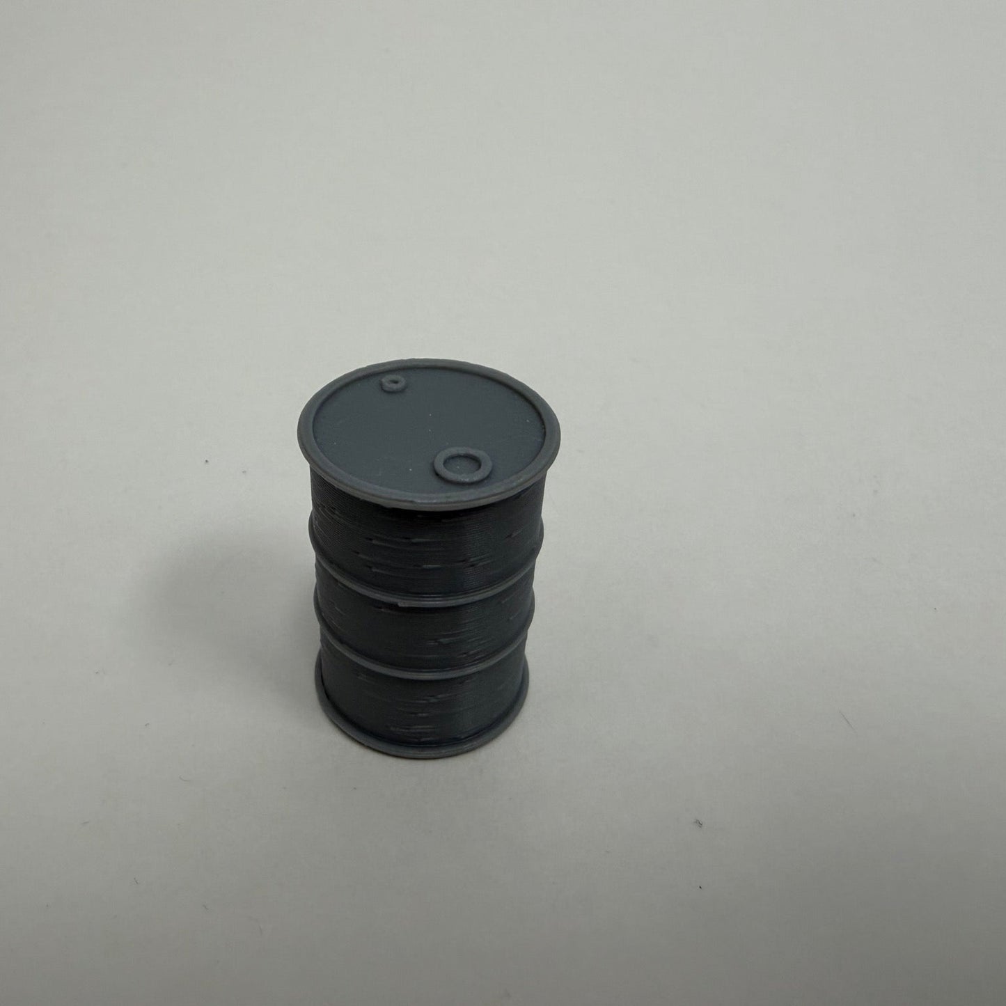O Scale Barrels, Set of 12 for Lionel Gondolas - Unpainted Gray Train Load