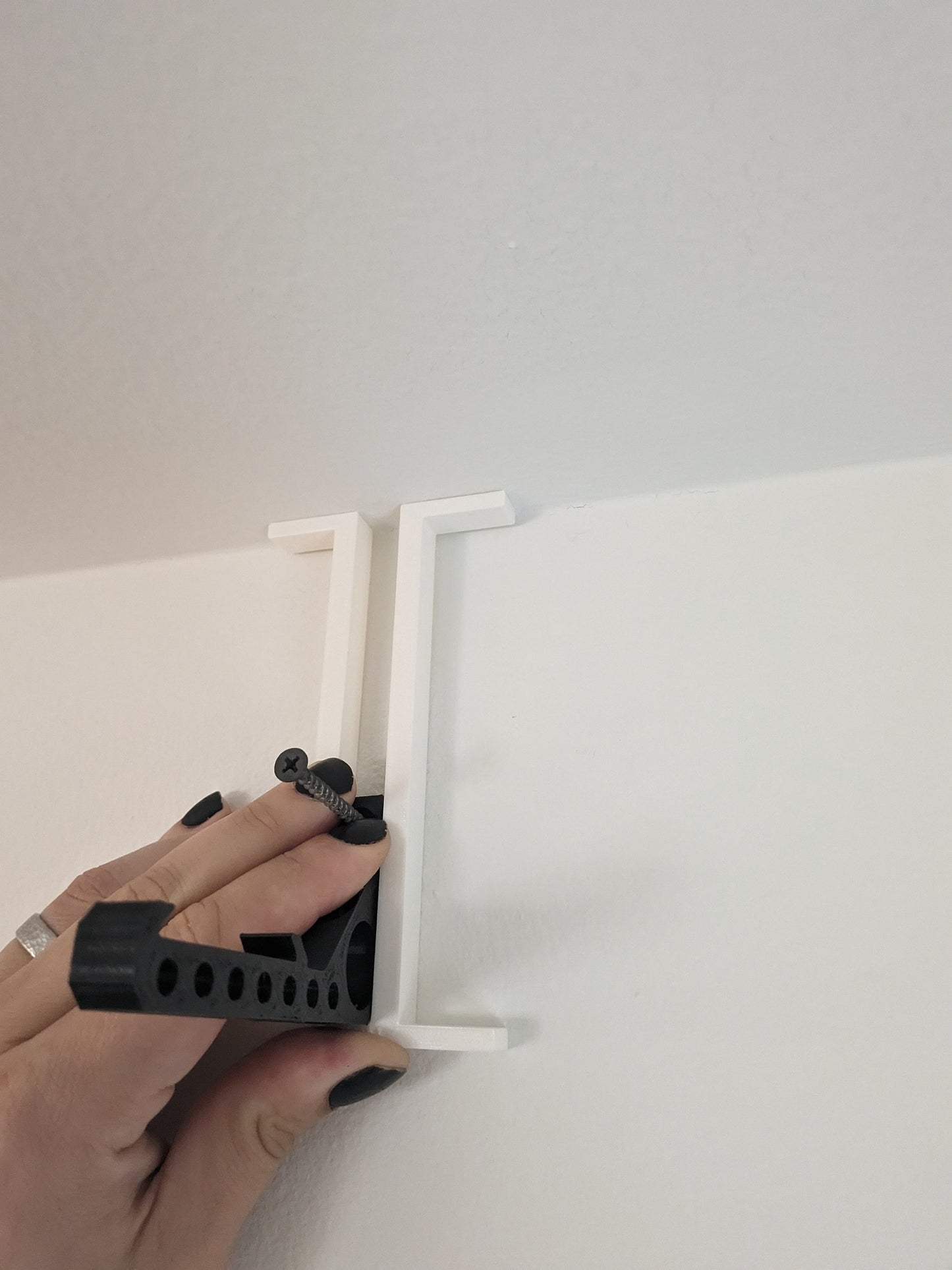 Train Track Wall Mount Room Kit