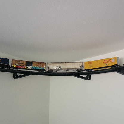 HO Scale - Train Track Wall Mount Room Kit