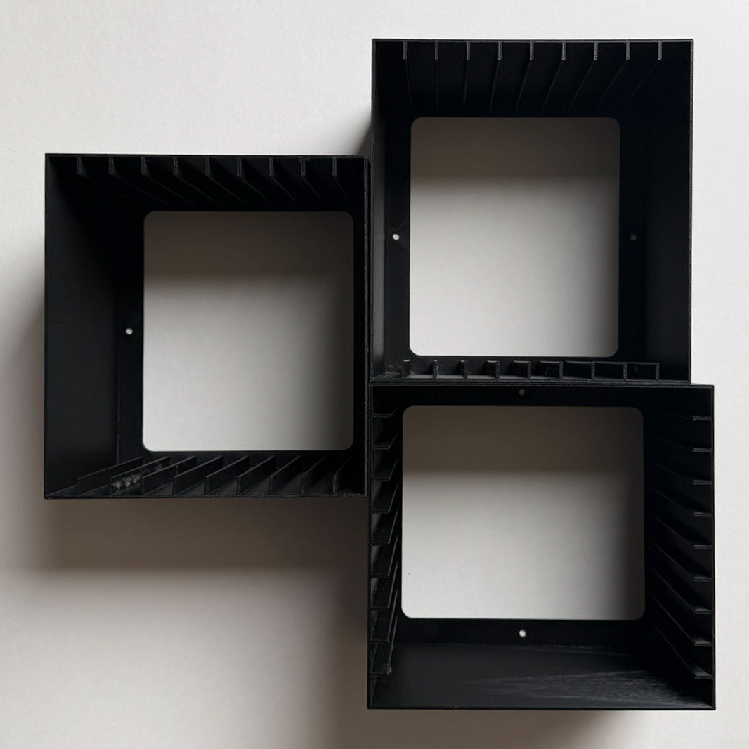 Nintendo Wii Video Game Wall Mount / Organizer / Display
