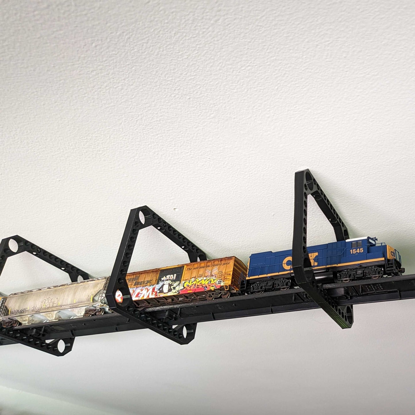 HO Scale - Train Track Ceiling Mount Bridge Kit