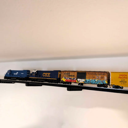 HO Scale - Train Track Wall Mount Room Kit