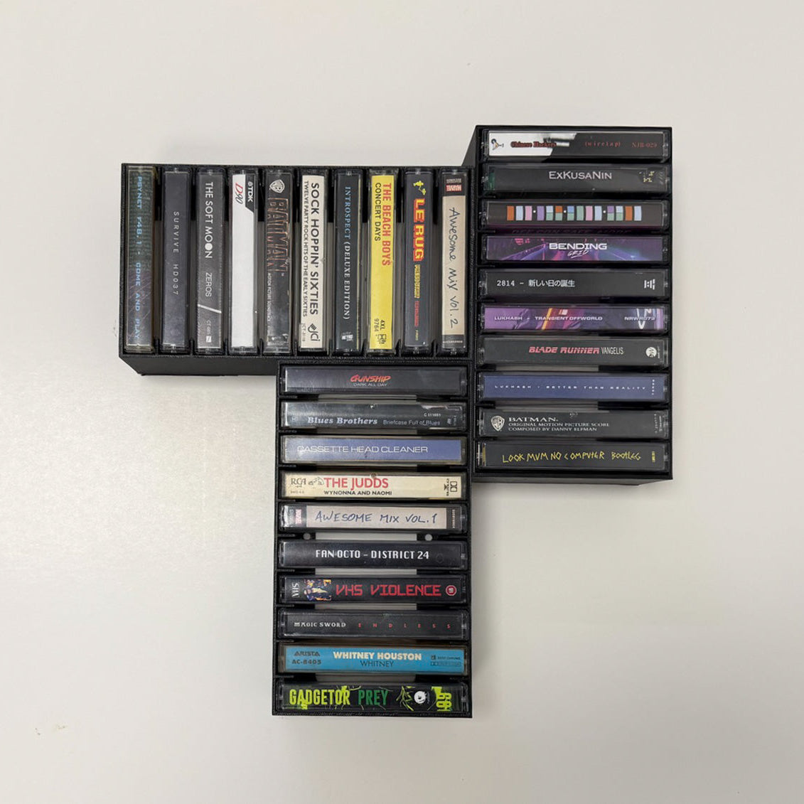 Cassette Tape Wall Organizer – Modular Storage Rack & Display